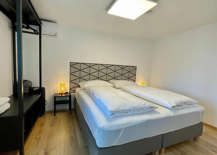 Shome Tinyhouse Graz-sued I Self Check-in Будинок відпочинку Грац